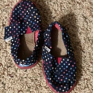 Navy blue and polka dot Toms slip on shoes toddler